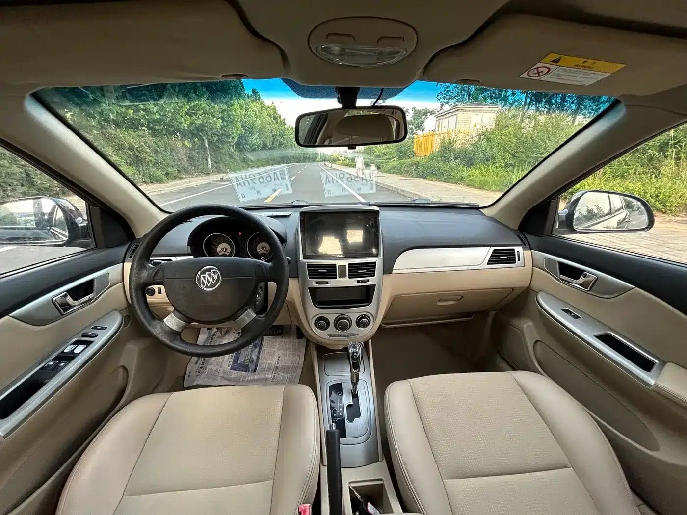 Buick Excelle 2013 1.5L Automatic Classic — миниатюра 6