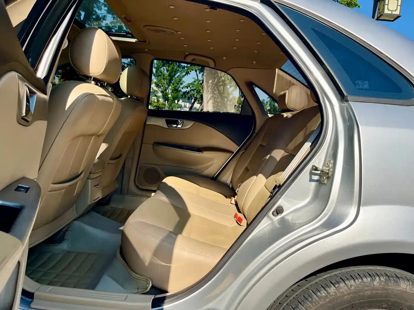 Buick Excelle 2013 1.5L Manual Classic — миниатюра 11
