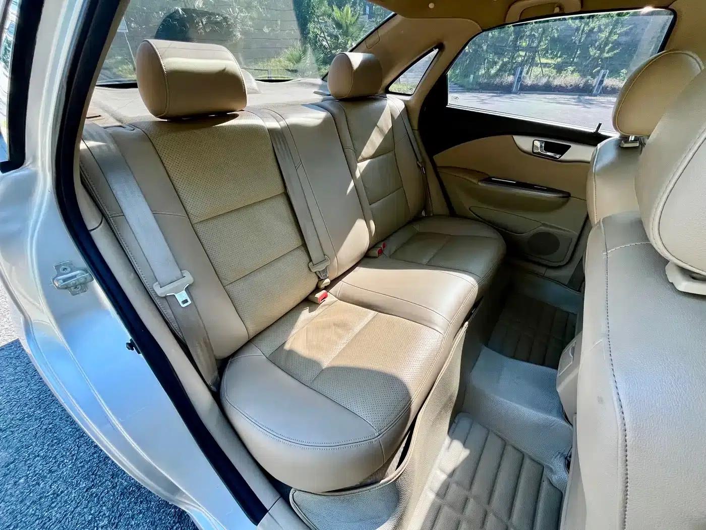 Buick Excelle 2013 1.5L Manual Classic — миниатюра 14
