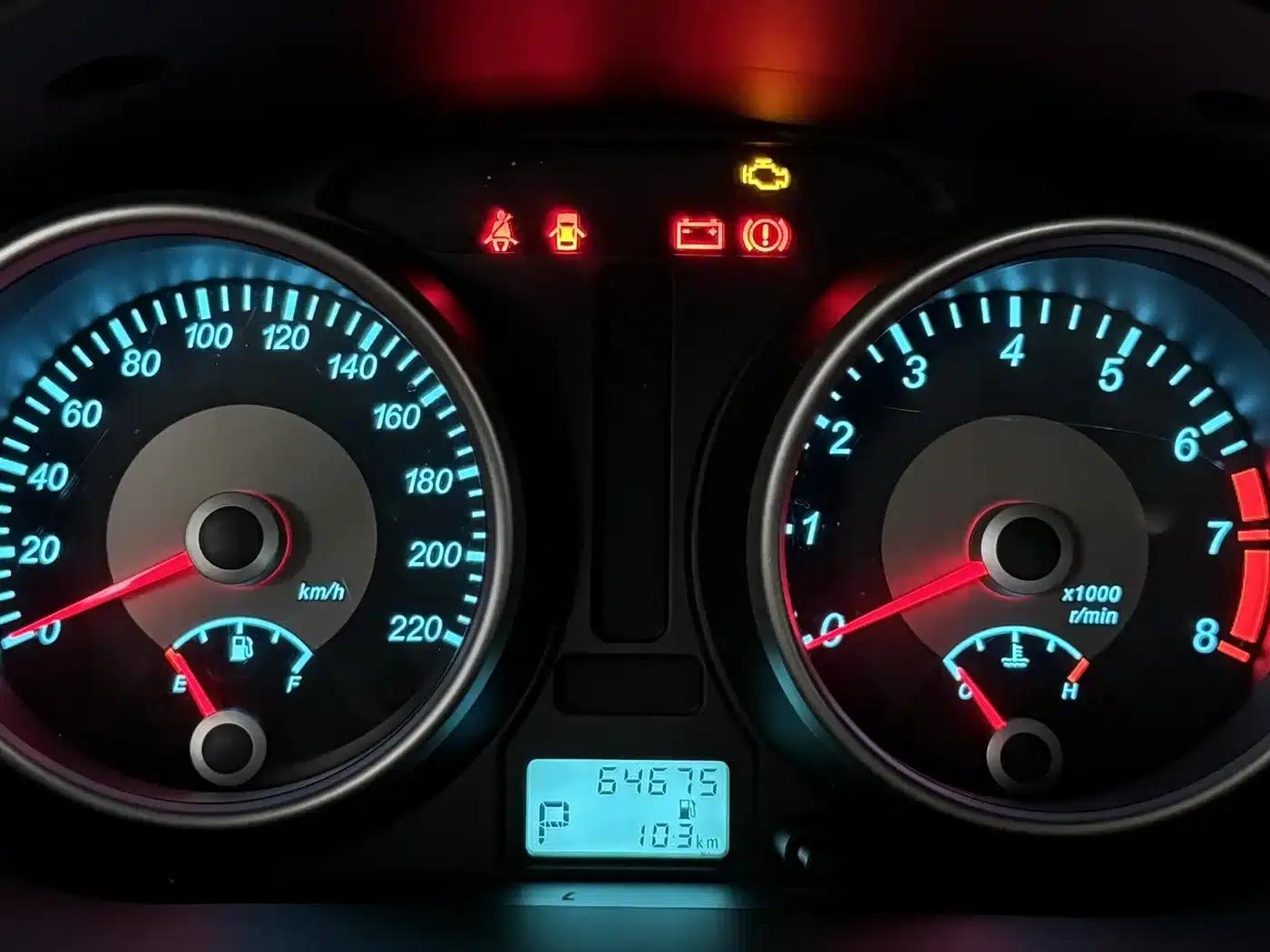 Buick Excelle 2015 1.5L Automatic Classic — миниатюра 5