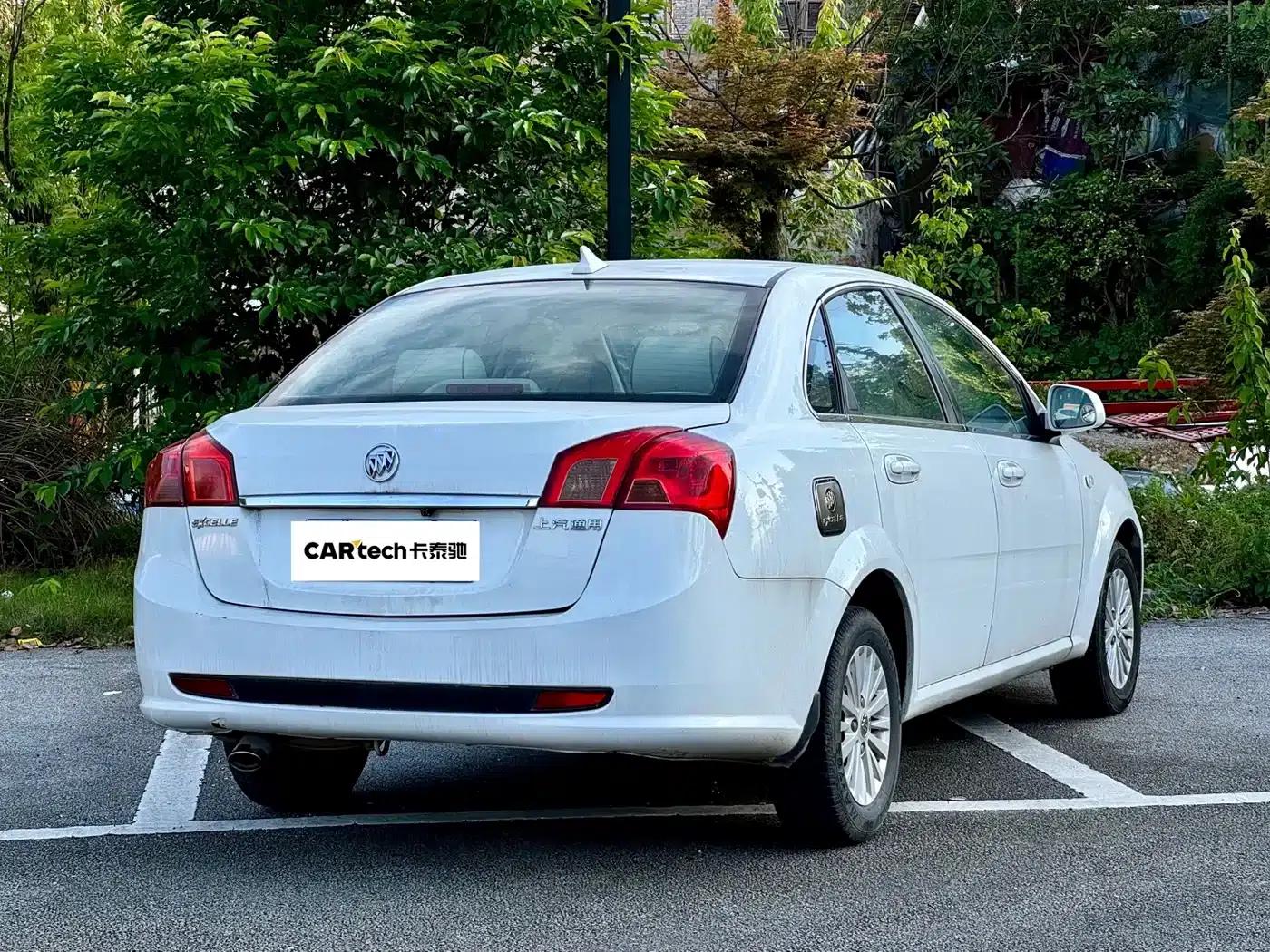 Buick Excelle 2015 1.5L Automatic Classic — миниатюра 8