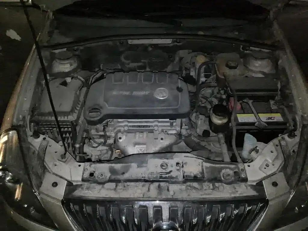 Buick Excelle 2013 1.5L Automatic Premium Edition — миниатюра 11