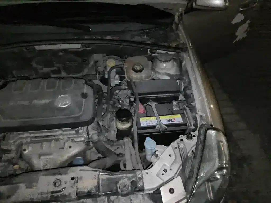 Buick Excelle 2013 1.5L Automatic Premium Edition — миниатюра 22