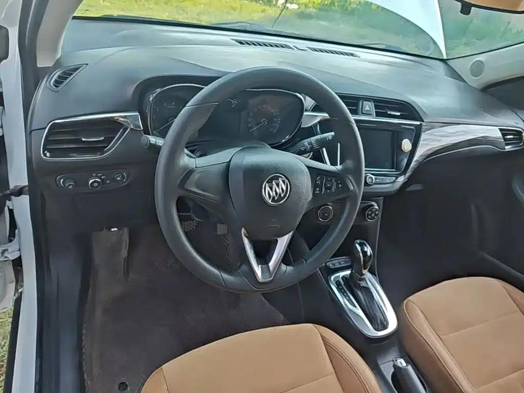 Buick Excelle 2018 15N CVT Luxury — миниатюра 11