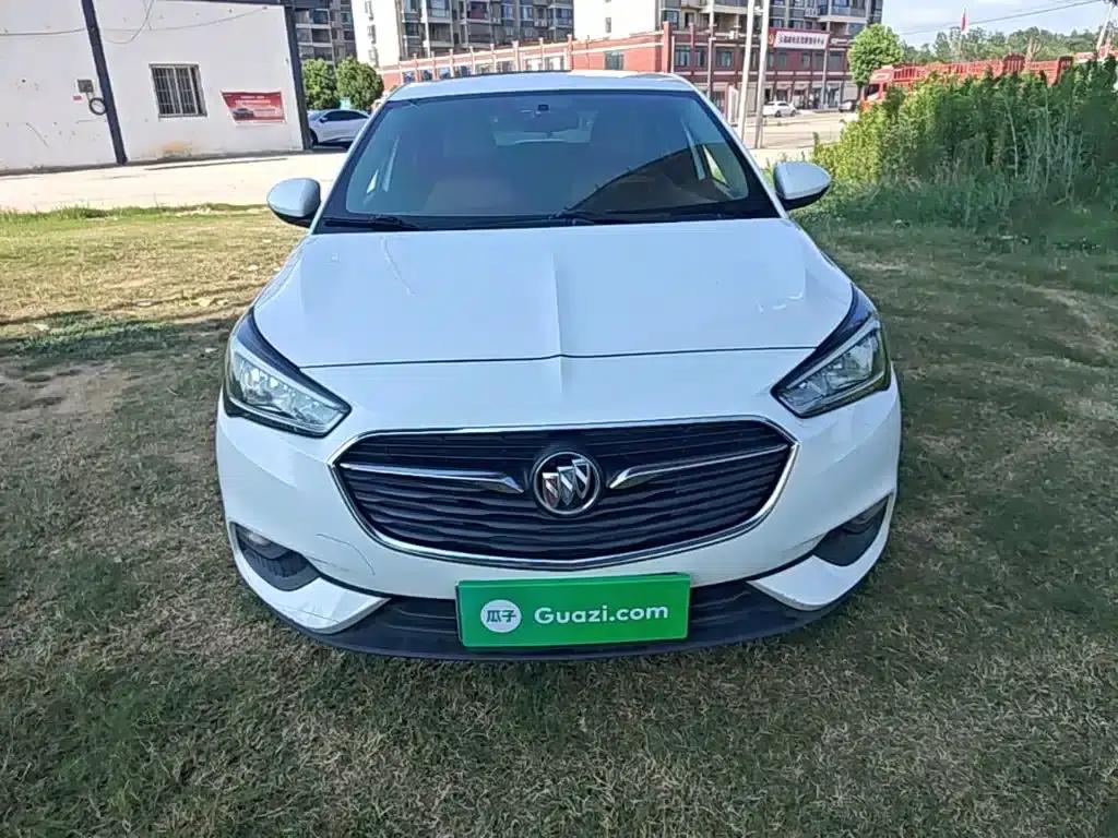 Buick Excelle 2018 15N CVT Luxury — миниатюра 3