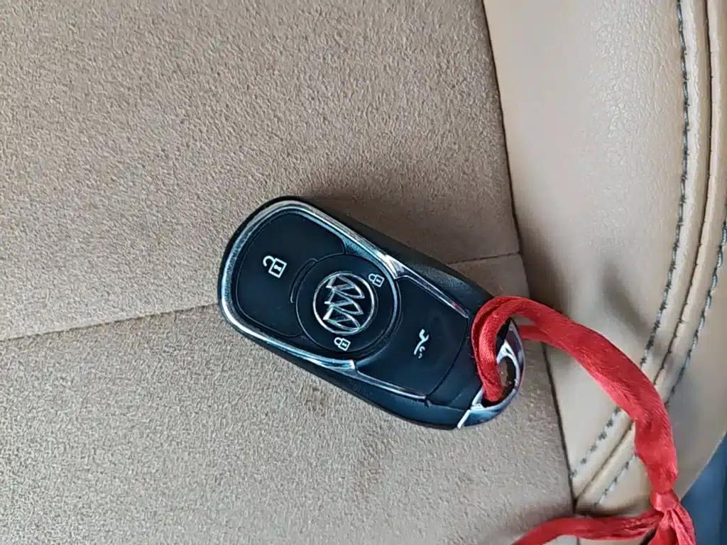 Buick Excelle 2018 15N CVT Luxury — миниатюра 9