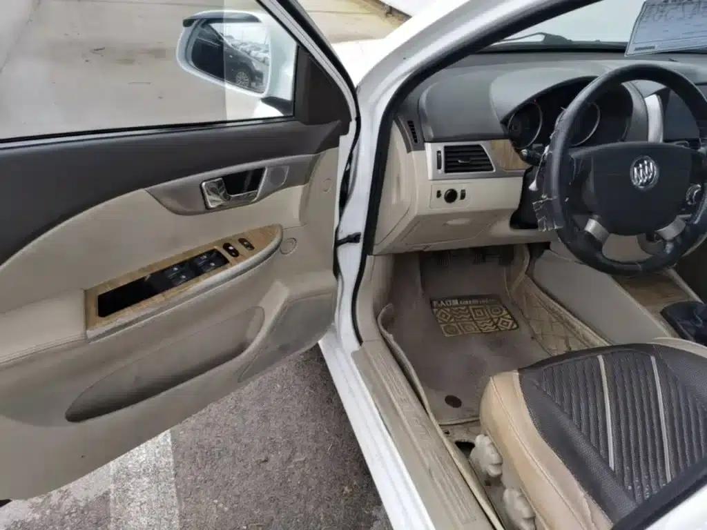 Buick Excelle 2015 1.5L Manual Premium Edition — миниатюра 16