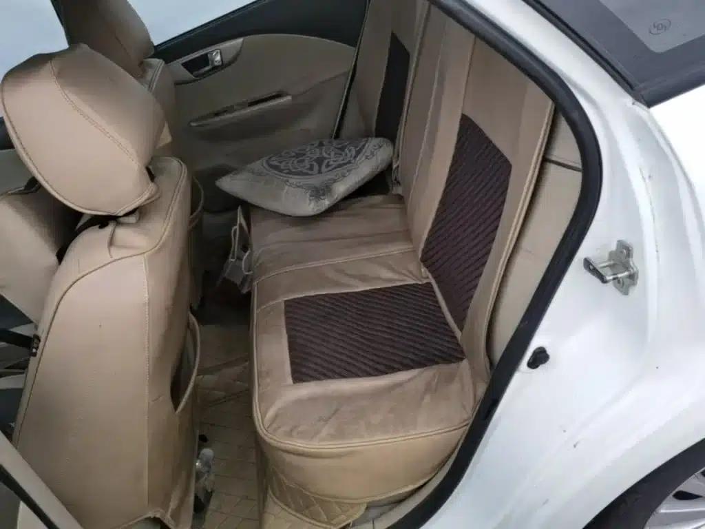 Buick Excelle 2015 1.5L Manual Premium Edition — миниатюра 17