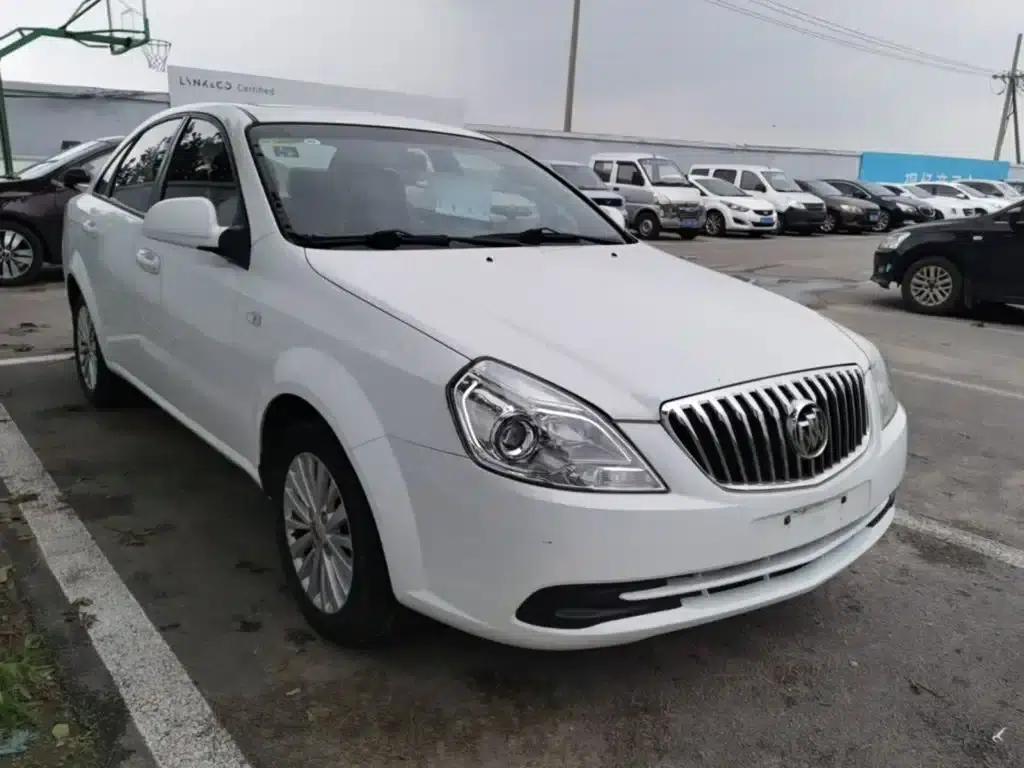 Buick Excelle 2015 1.5L Manual Premium Edition — миниатюра 4