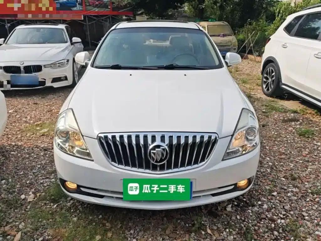 Buick Excelle 2013 1.5L Automatic Premium Edition — миниатюра 3