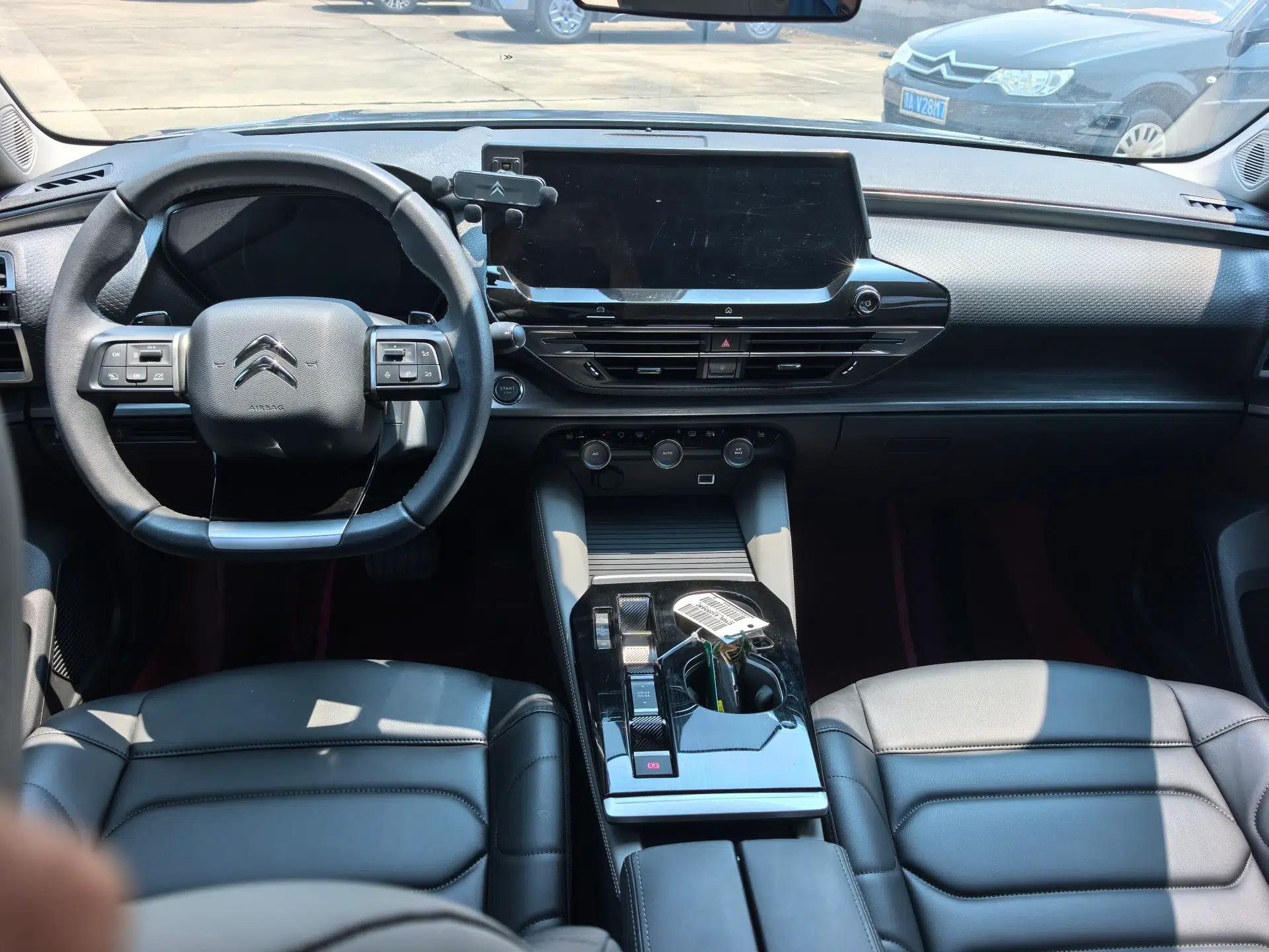 Citroen C5 X 2024 1.6T Extraordinary Power — миниатюра 17
