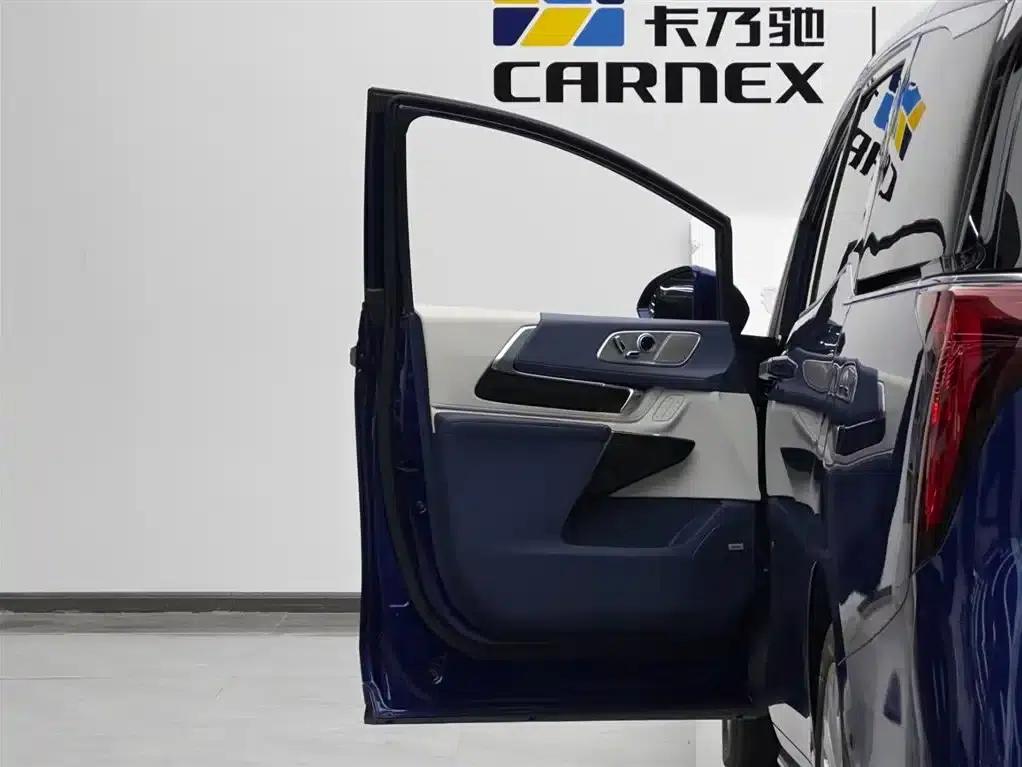 Century 2023 2.0T 7-Seat Luxury Edition — миниатюра 5