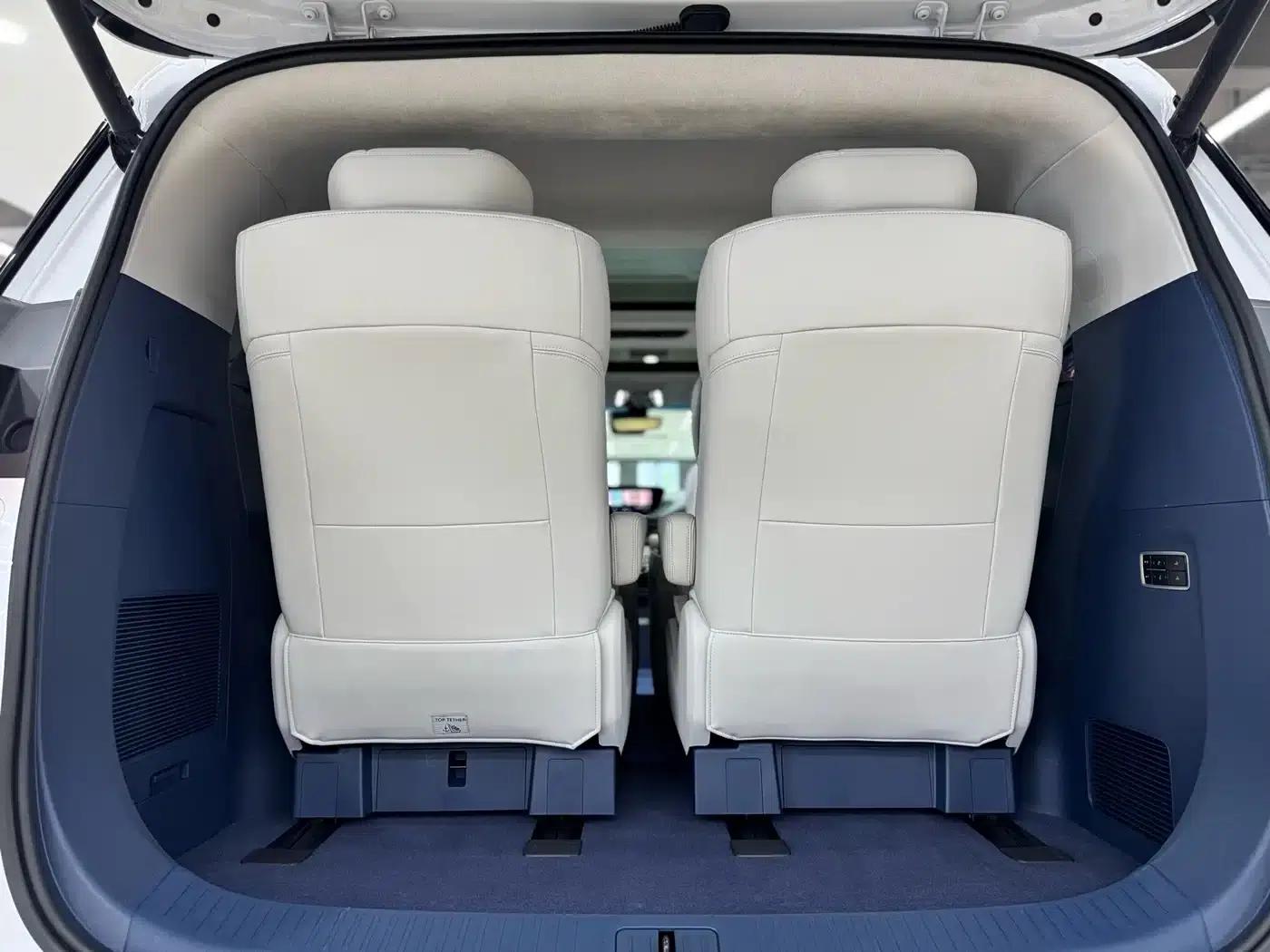 Century 2023 2.0T Six-Seat Luxury Edition — миниатюра 18