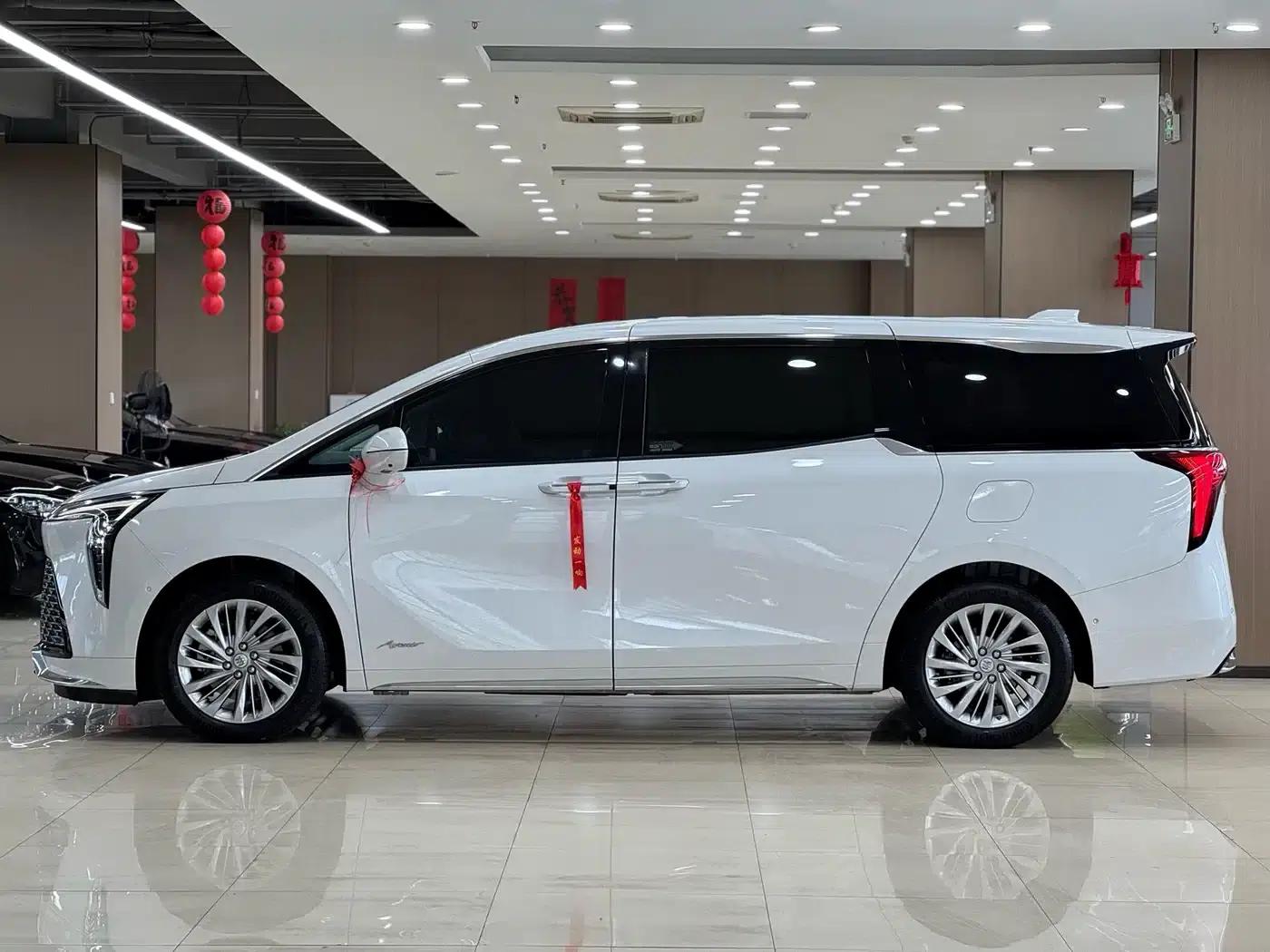 Century 2023 2.0T Six-Seat Luxury Edition — миниатюра 5