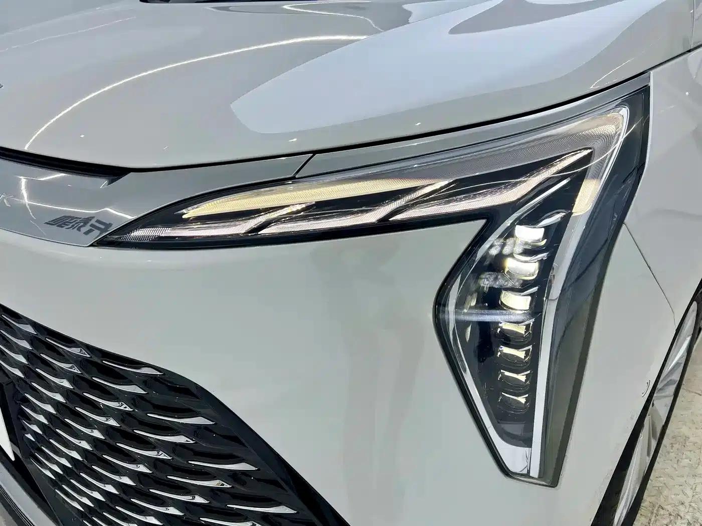 Century 2023 2.0T Six-Seat Luxury Edition — миниатюра 16