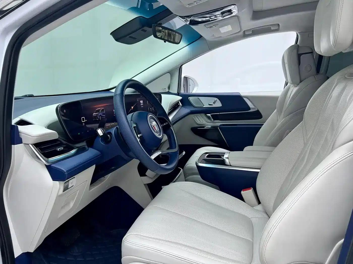 Century 2023 2.0T Six-Seat Luxury Edition — миниатюра 19