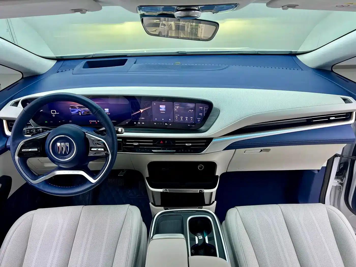 Century 2023 2.0T Six-Seat Luxury Edition — миниатюра 23