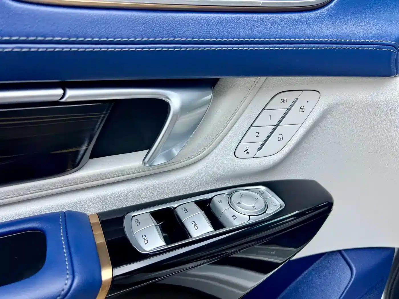 Century 2023 2.0T Six-Seat Luxury Edition — миниатюра 25