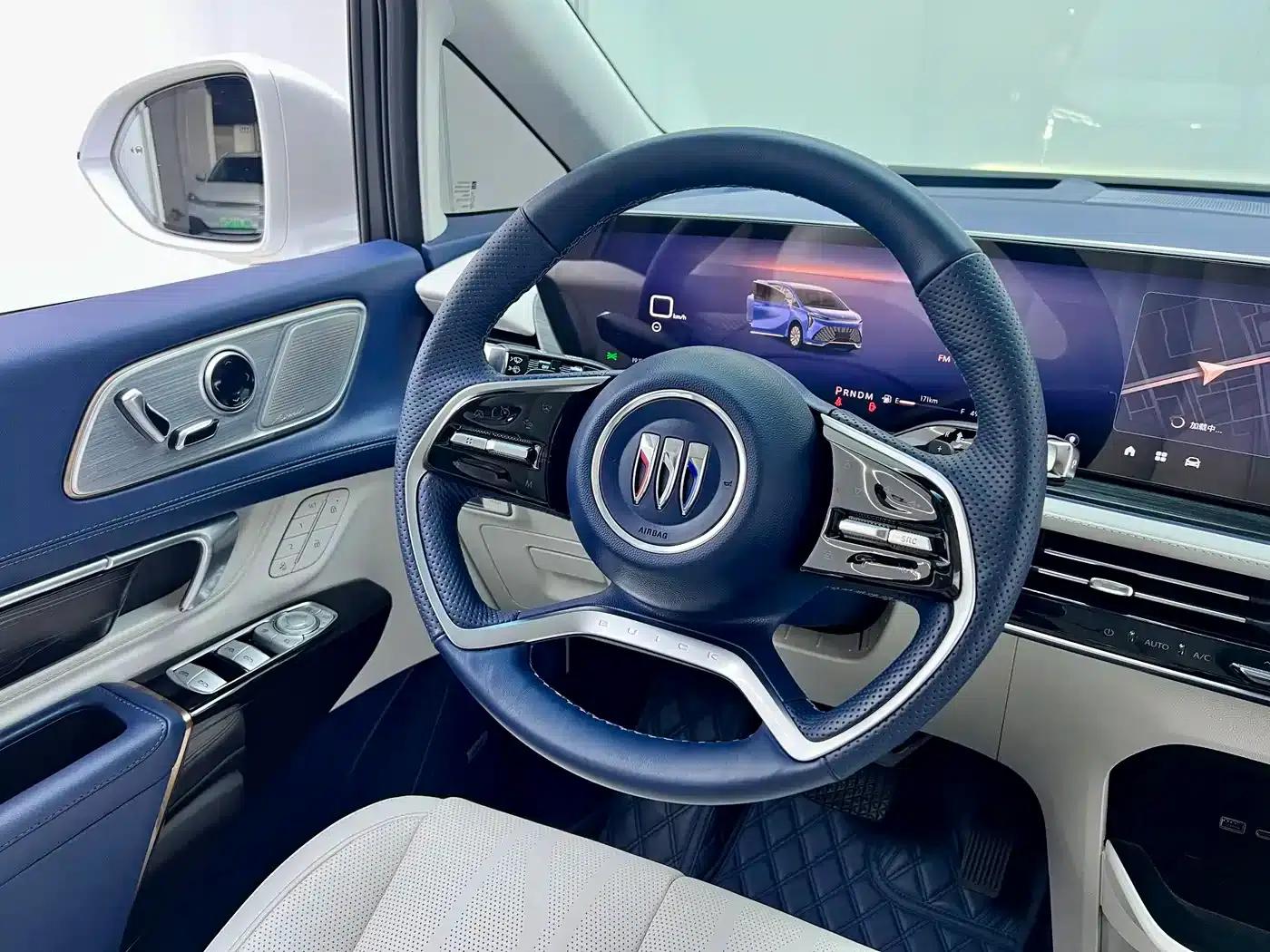 Century 2023 2.0T Six-Seat Luxury Edition — миниатюра 26
