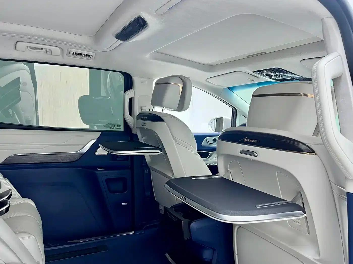Century 2023 2.0T Six-Seat Luxury Edition — миниатюра 29