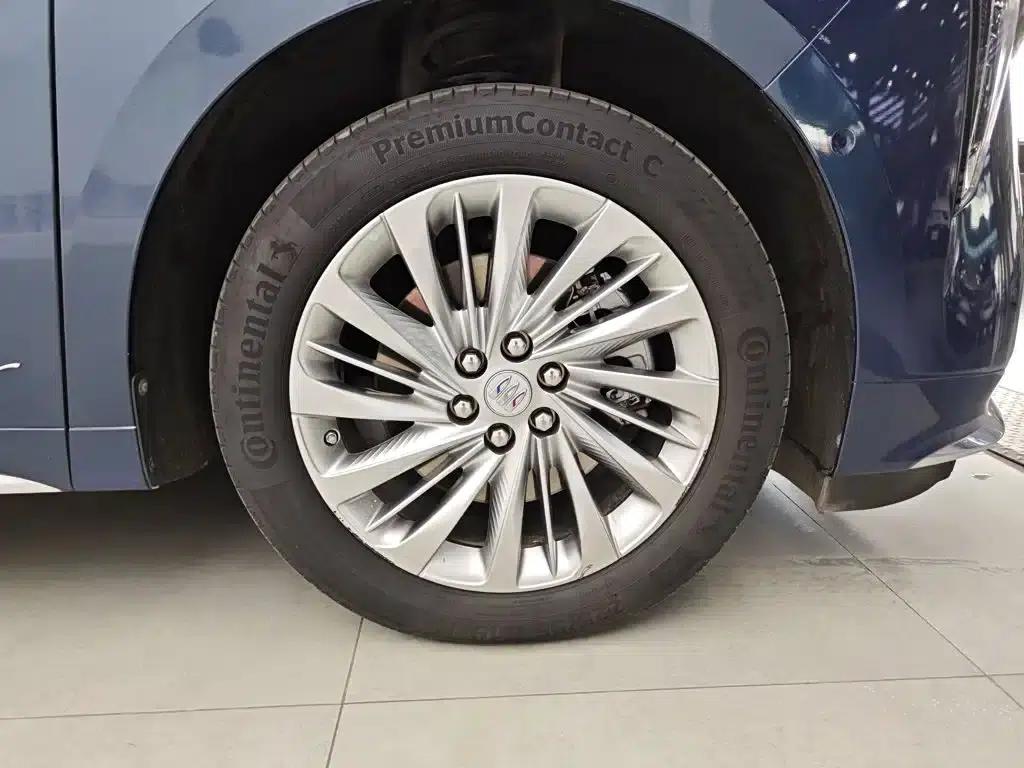 Century 2023 2.0T Six-Seat Luxury Edition — миниатюра 13