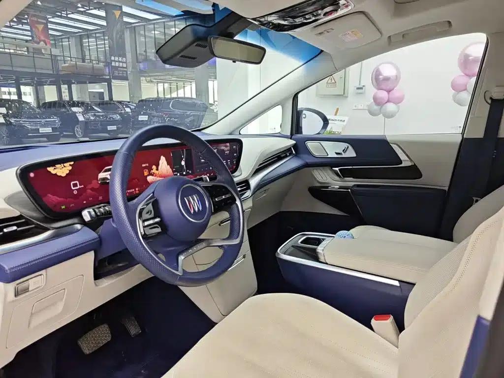 Century 2023 2.0T Six-Seat Luxury Edition — миниатюра 5