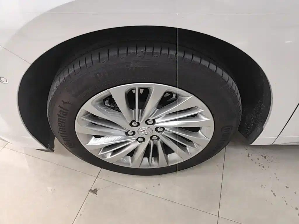 Century 2023 2.0T Six-Seat Luxury Edition — миниатюра 23