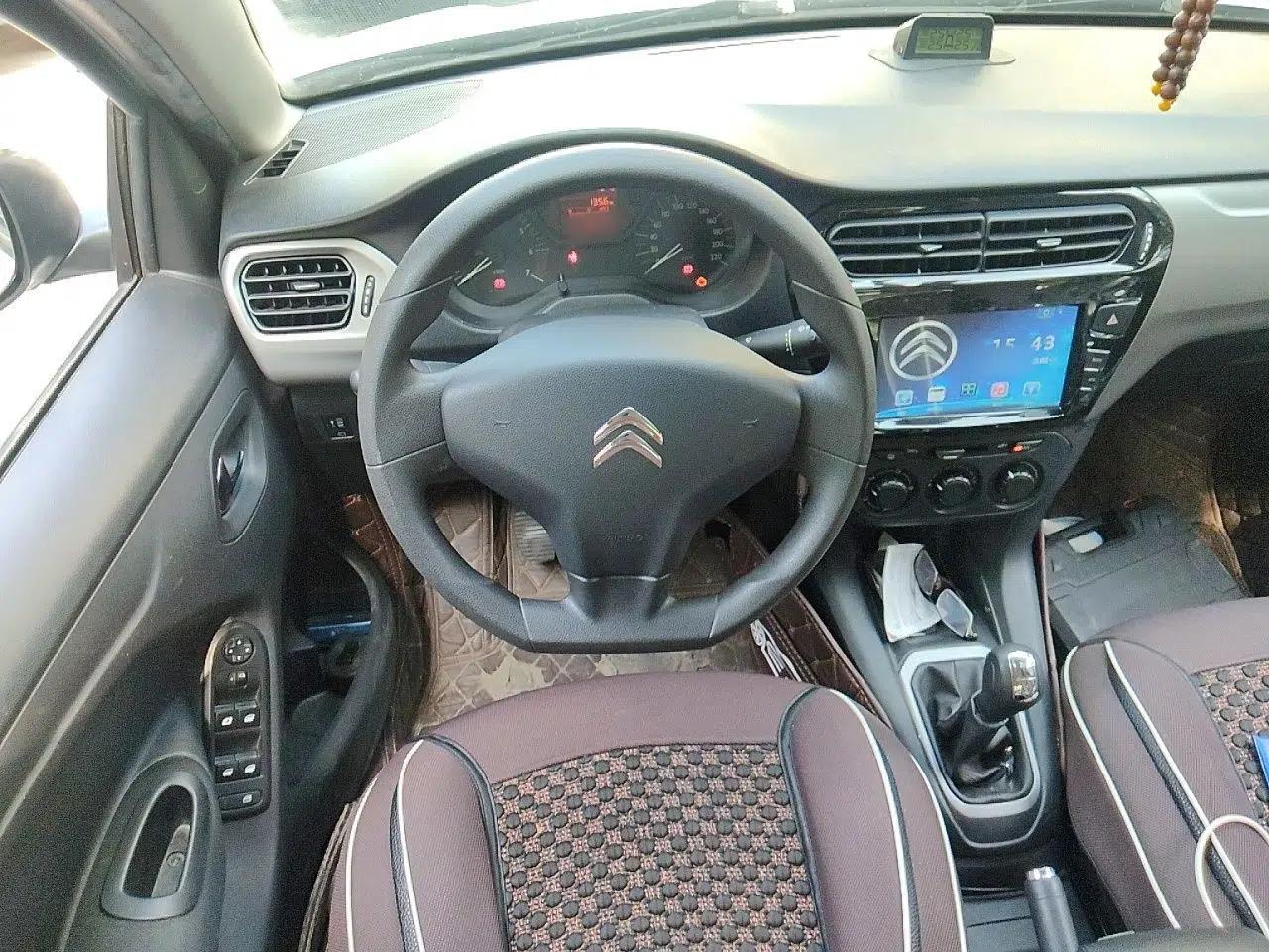 Citroen Elysee 2014 1.6L Manual Fashion Edition — миниатюра 10