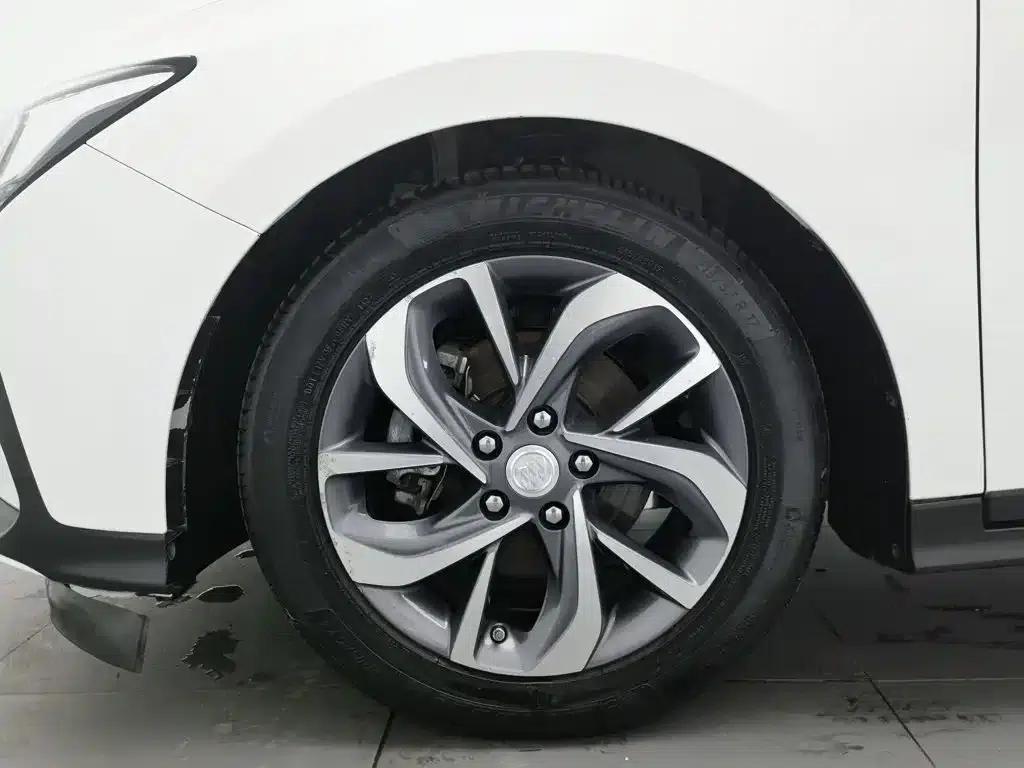 Buick Velite 6 2022 Plug-in Hybrid Connected Smart Edition — миниатюра 17