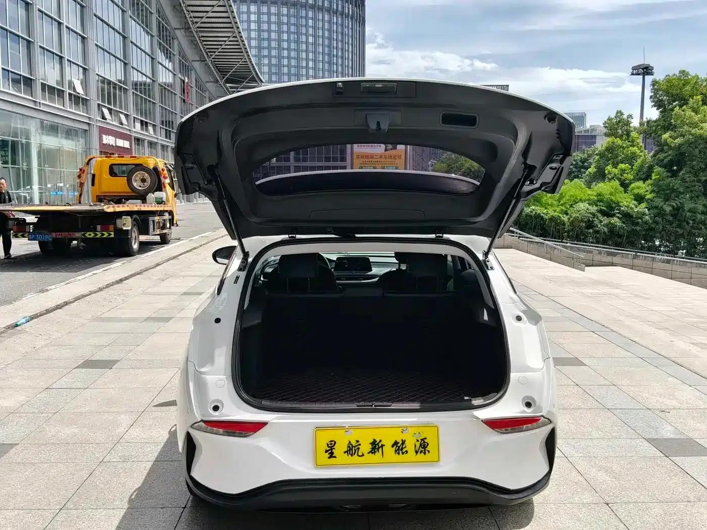 Buick Velite 6 2019 Connected Smart Edition — миниатюра 7