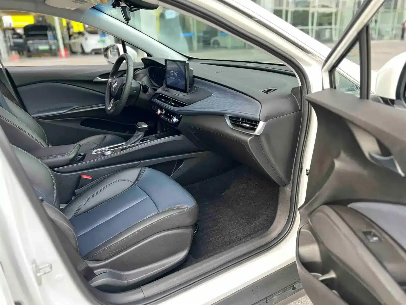 Buick Velite 6 2022 Connected Enjoyment Edition PLUS — миниатюра 12