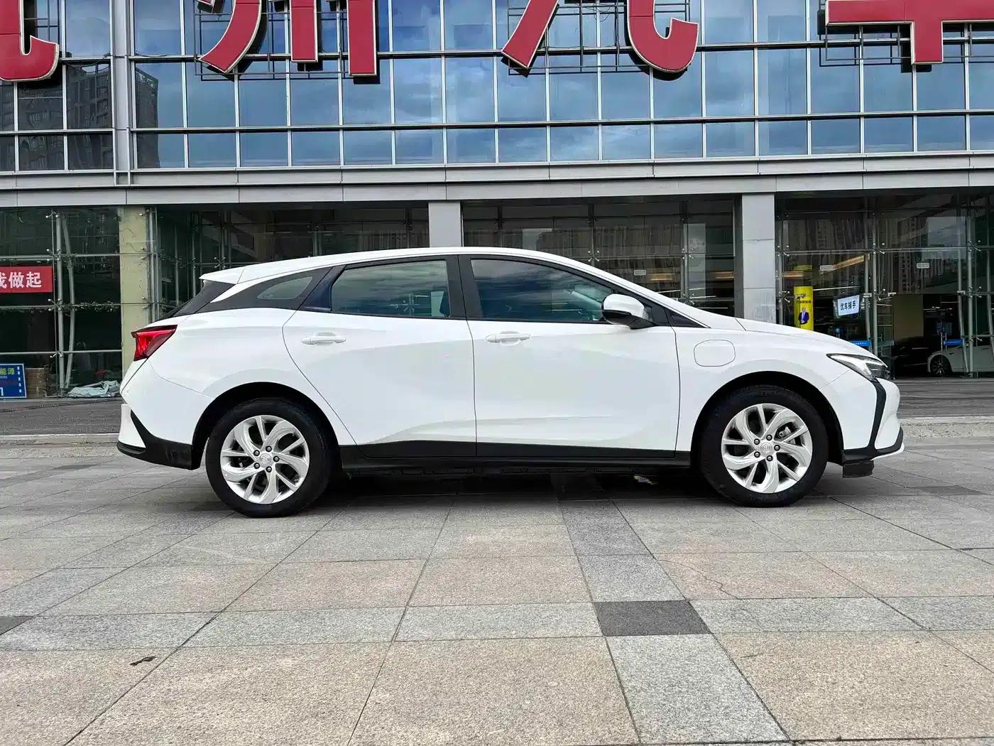 Buick Velite 6 2022 Connected Enjoyment Edition PLUS — миниатюра 3