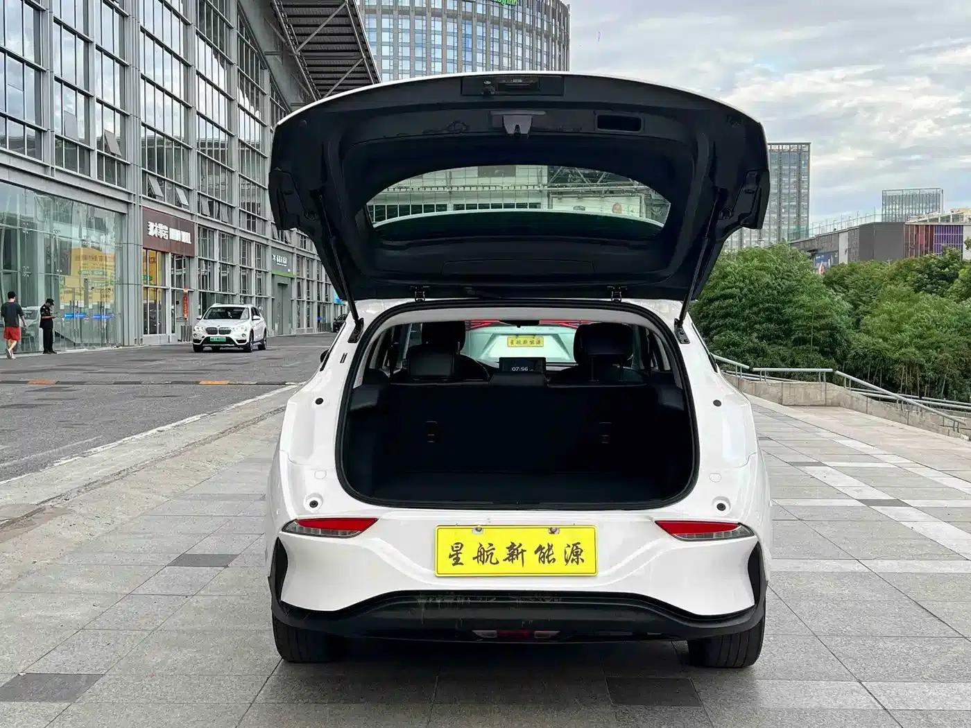 Buick Velite 6 2022 Connected Enjoyment Edition PLUS — миниатюра 10