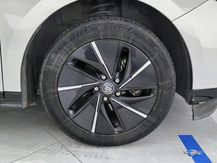 Buick Velite 6 2024 430km Premium Edition — миниатюра 5