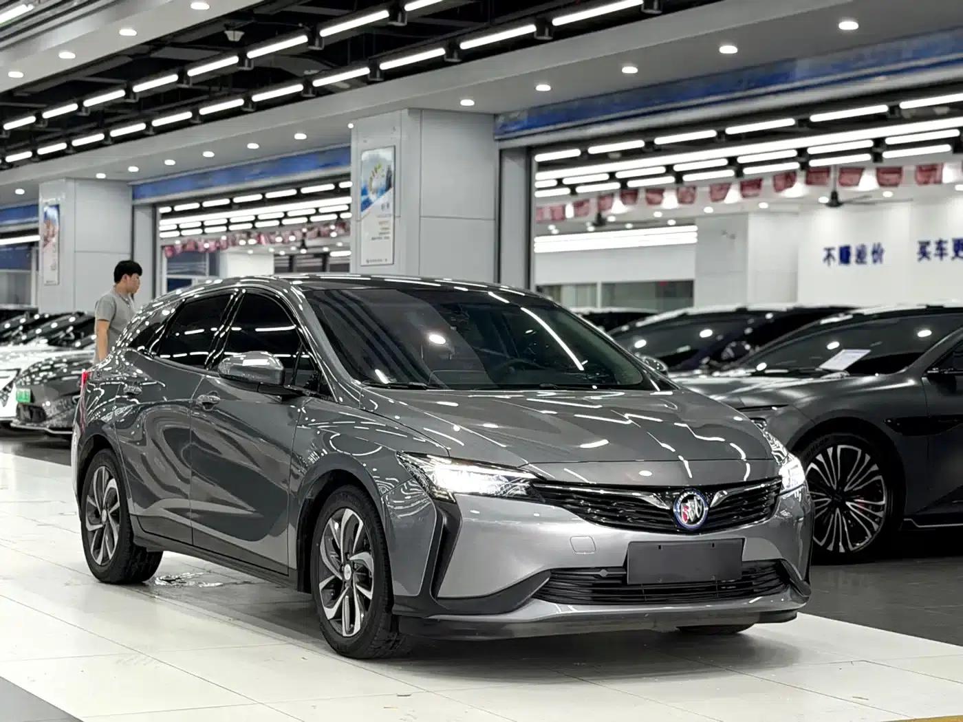 Buick Velite 6 2020 Plug-in Hybrid Connected Smart Edition — миниатюра 3