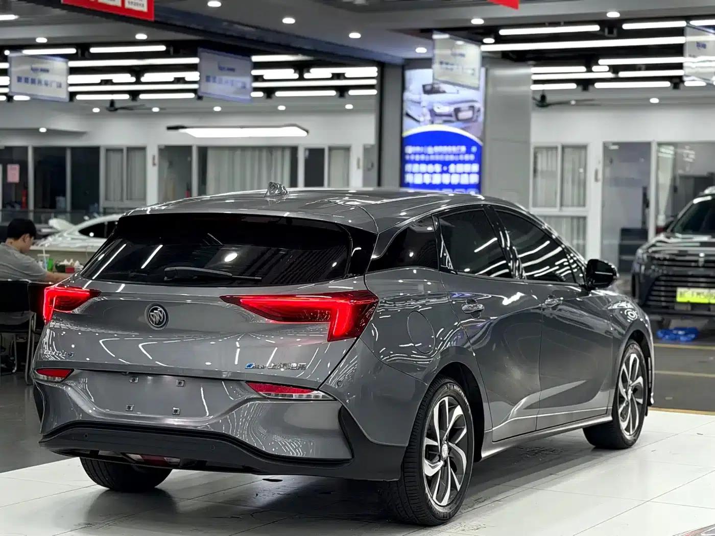 Buick Velite 6 2020 Plug-in Hybrid Connected Smart Edition — миниатюра 6