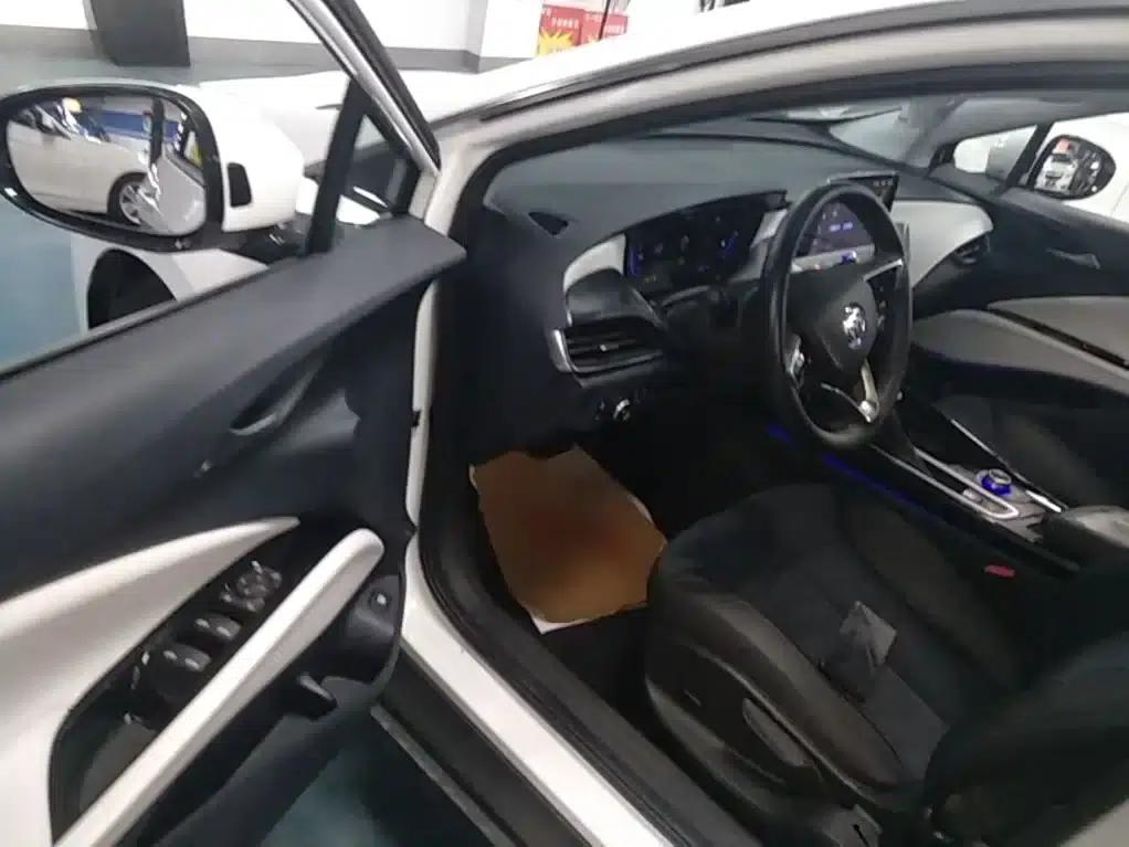 Buick Velite 6 2020 Plug-in Hybrid Connected Smart Edition — миниатюра 16