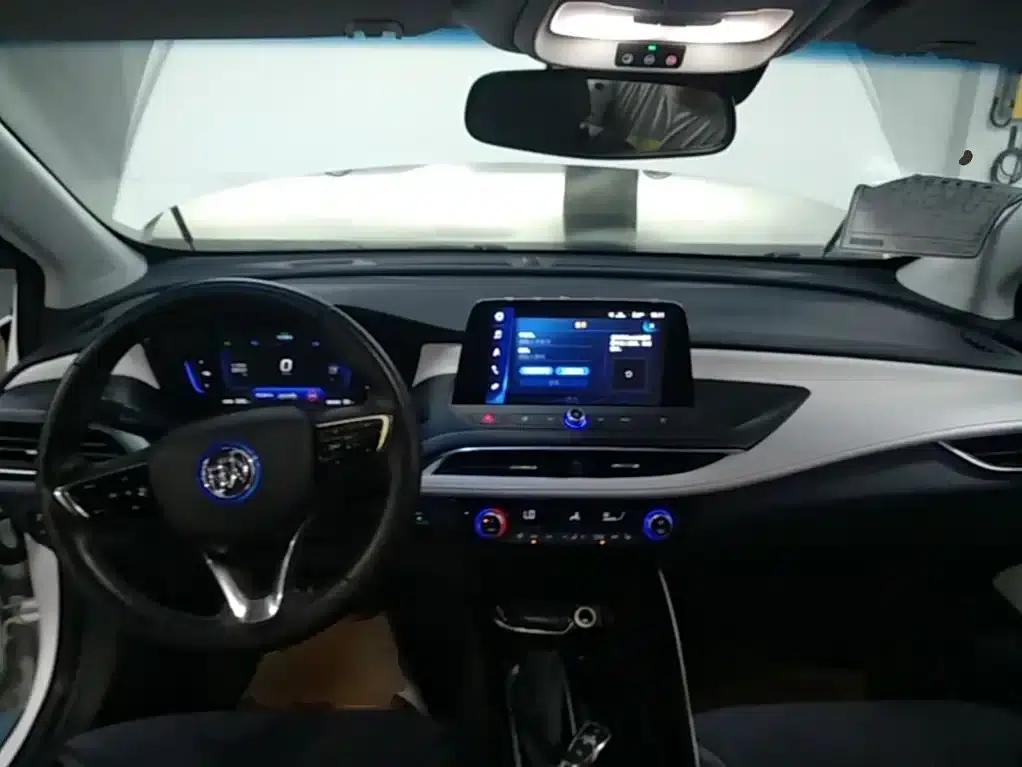 Buick Velite 6 2020 Plug-in Hybrid Connected Smart Edition — миниатюра 10