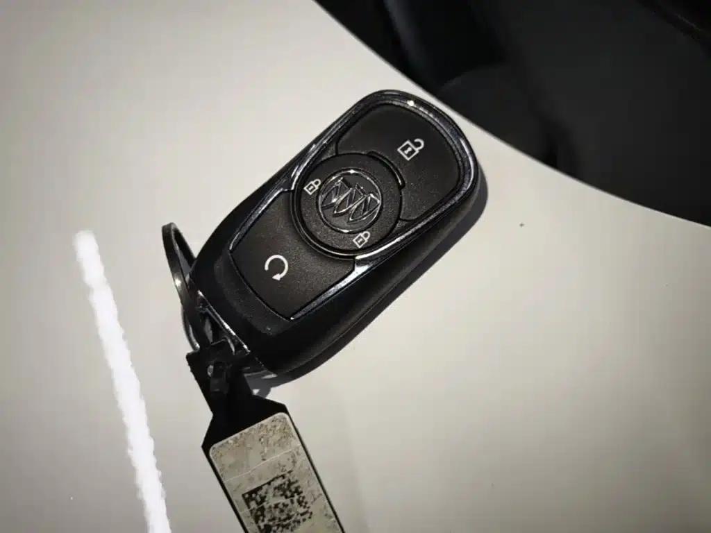 Buick Velite 6 2022 Connected Enjoyment Edition PLUS — миниатюра 9