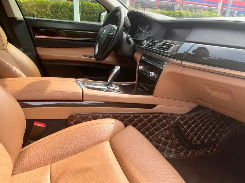 2011 BMW 7 Series 750Li xDrive — миниатюра 15