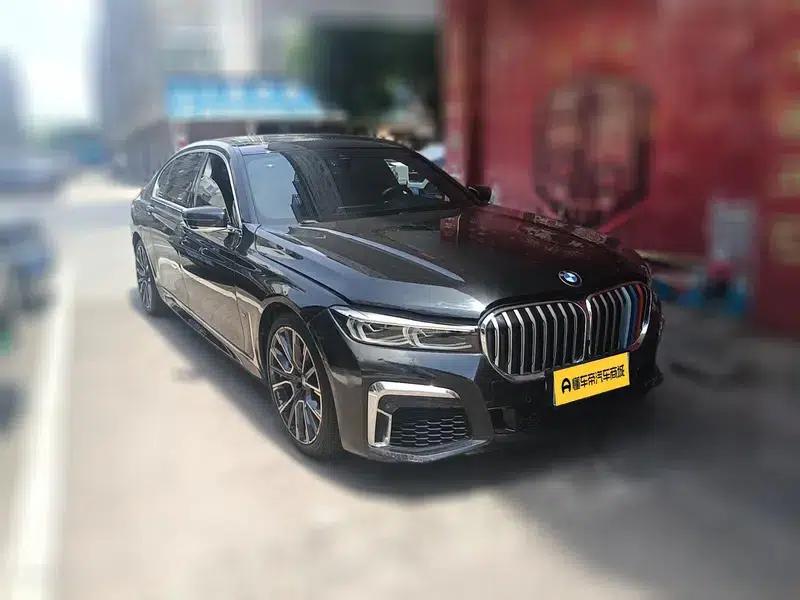 2021 BMW 7 Series 740Li Leading Edition M Sport Package — миниатюра 3