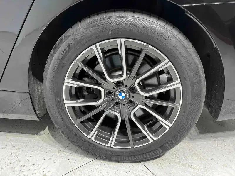 2017 BMW 7 Series 730Li Leading Edition — миниатюра 7