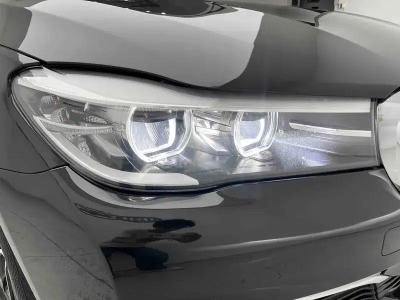 2017 BMW 7 Series 730Li Leading Edition — миниатюра 8