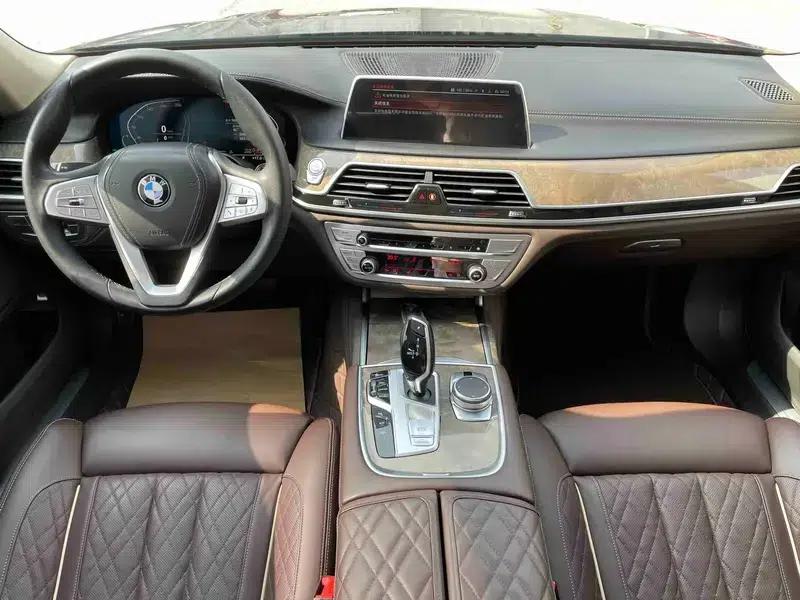 2021 BMW 7 Series 740Li Leading Luxury Package — миниатюра 5