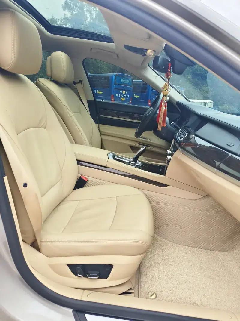 BMW 7 Series 2009 740Li Leading Edition — миниатюра 18