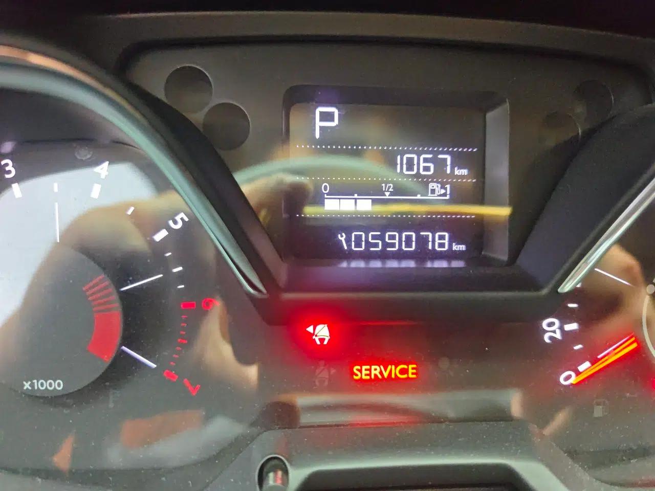 Citroen C4 Sega 2018 1.6L Automatic Luxury Model — миниатюра 12