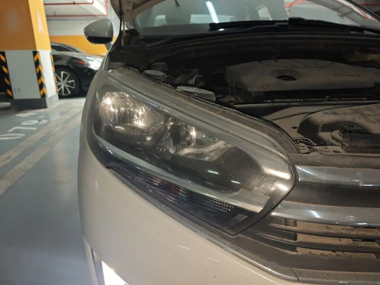 Citroen C4 Sega 2016 1.6L Manual Luxury Model — миниатюра 7