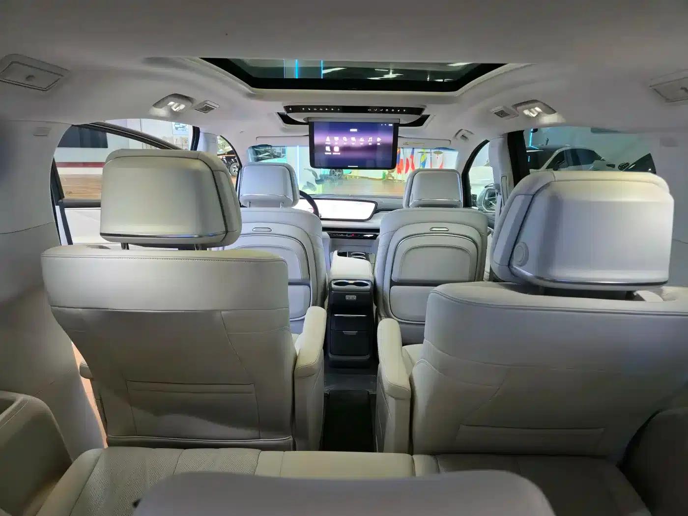 Buick GL8 PHEV 2024 Luxury Edition 7-seater — миниатюра 19