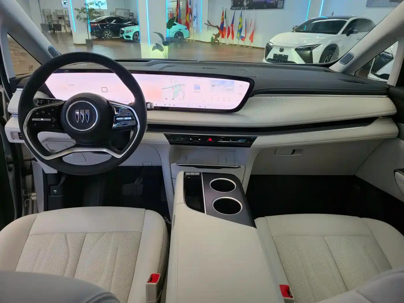 Buick GL8 PHEV 2024 Luxury Edition 7-seater — миниатюра 20