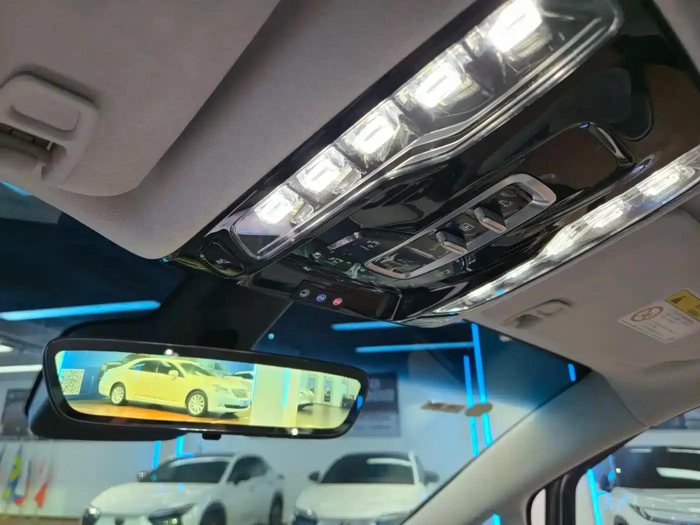 Buick GL8 PHEV 2024 Luxury Edition 7-seater — миниатюра 29
